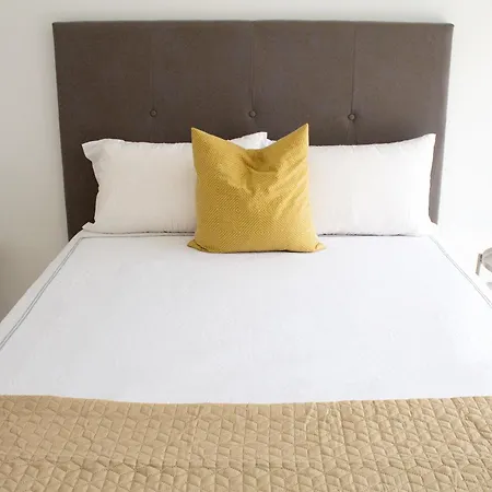 - Relaxing Oasis, 10 Mins To Beach, Near Lisbon Villa